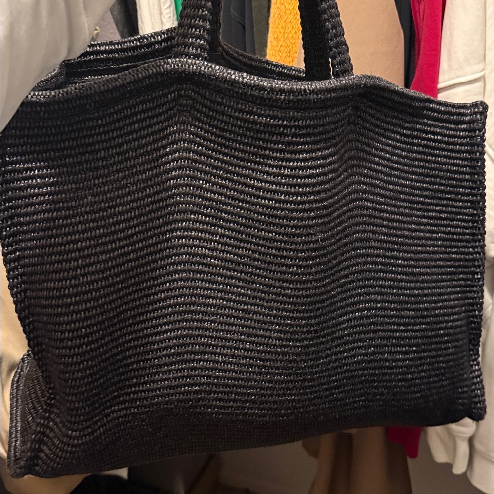 Givenchy Black and White Tote Bag - Picture 2 of 4